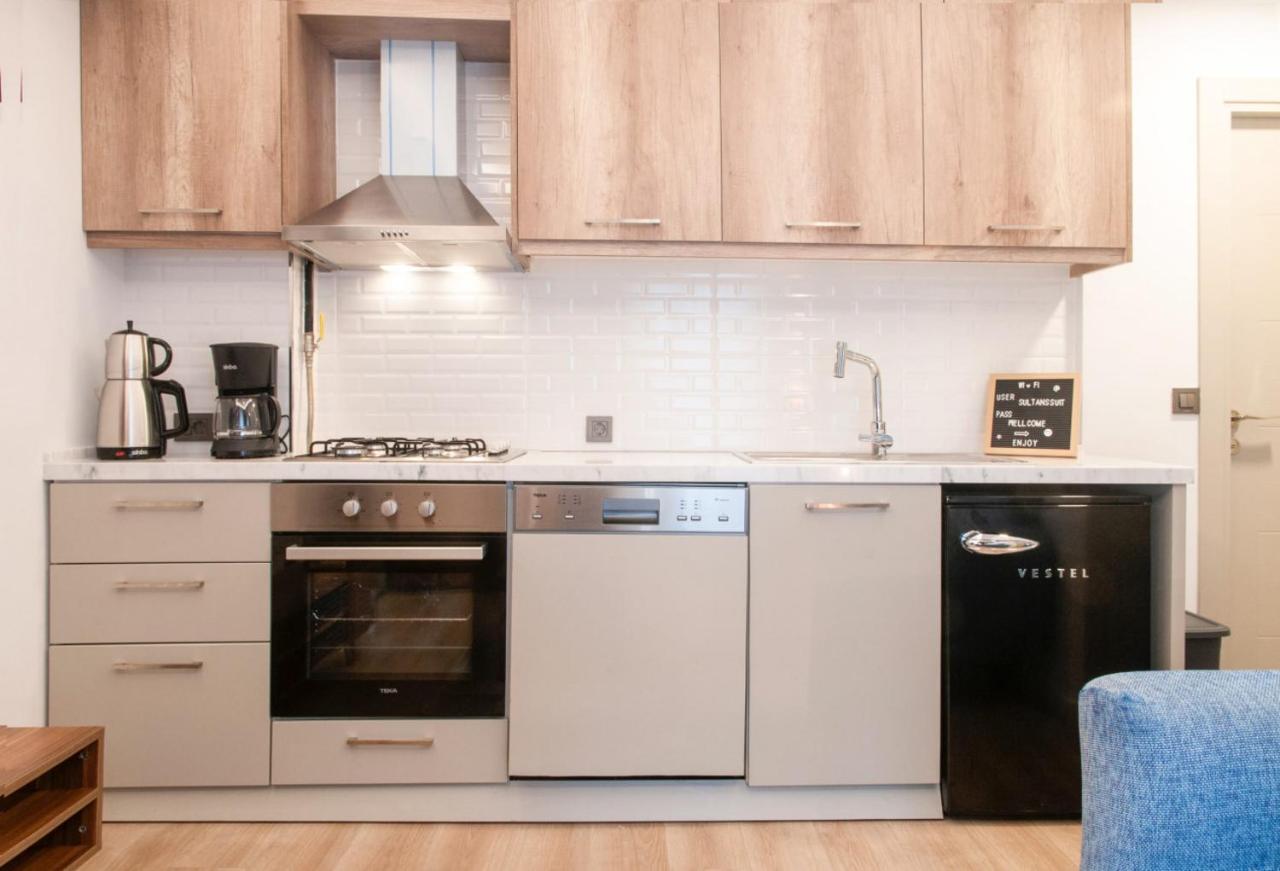 Apartament Delightful Flat 500 M To Uskudar Ferry Station Stambuł Zewnętrze zdjęcie