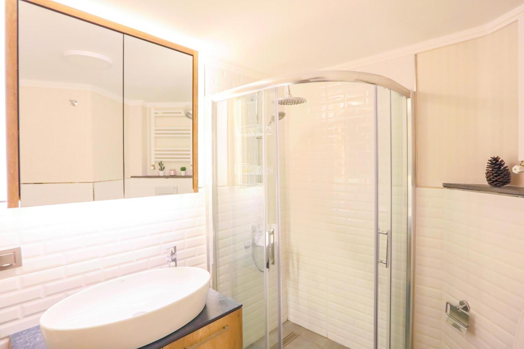 Apartament Delightful Flat 500 M To Uskudar Ferry Station Stambuł Zewnętrze zdjęcie